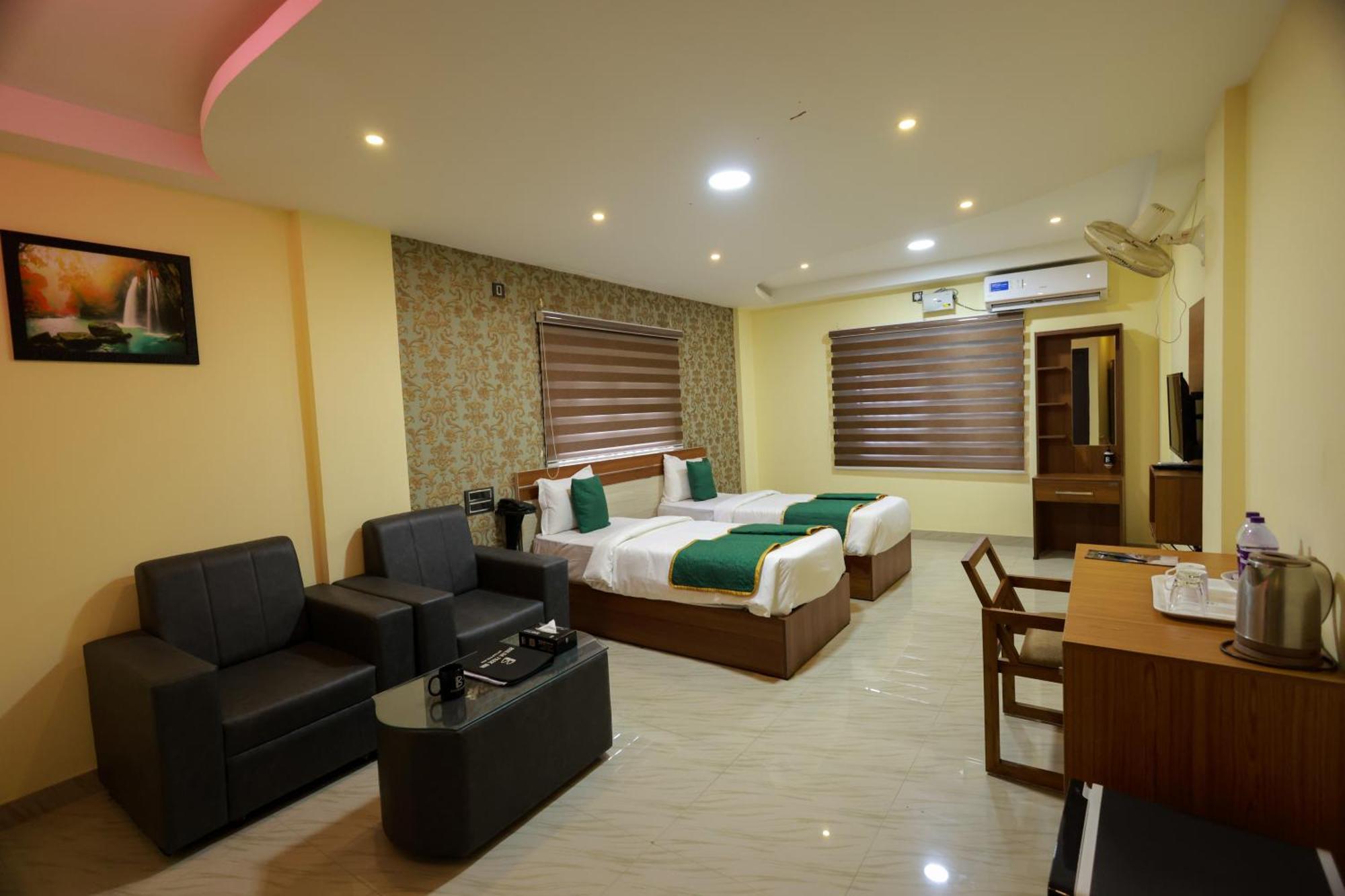 Builda Park Inn Ottappalam Exterior photo