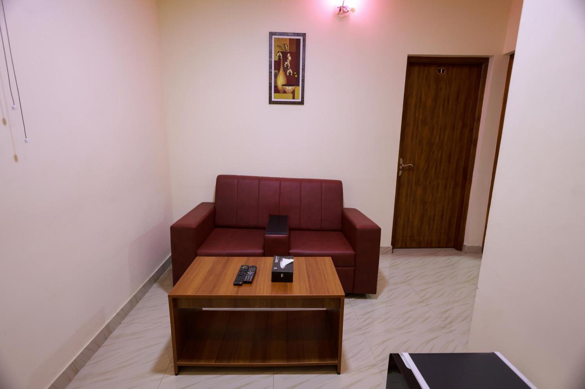 Builda Park Inn Ottappalam Exterior photo
