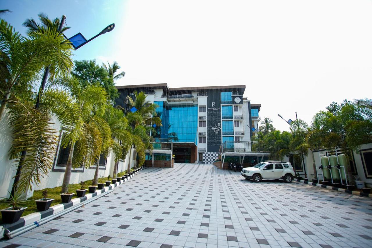 Builda Park Inn Ottappalam Exterior photo