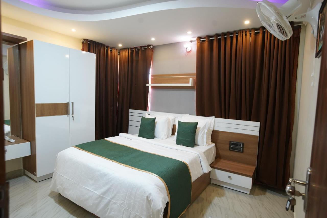 Builda Park Inn Ottappalam Exterior photo