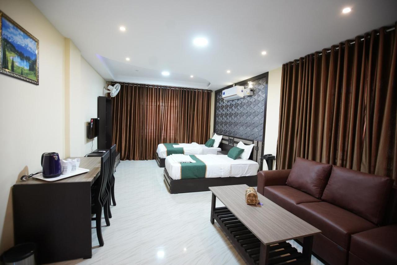 Builda Park Inn Ottappalam Exterior photo